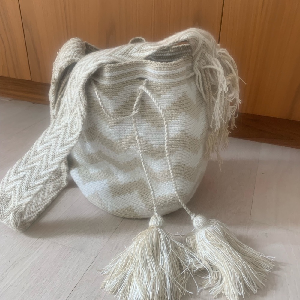 Brand new Beige and Cream Woven Mochila Wayuu Shoulder Bag